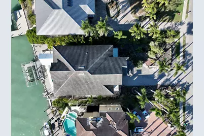 28 W Pelican Street, Naples, FL 34113 - Photo 47