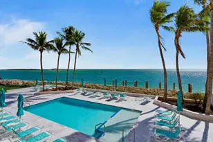 990 Cape Marco, Marco Island, FL 34145 - Photo 31