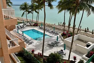 990 Cape Marco, Marco Island, FL 34145 - Photo 35