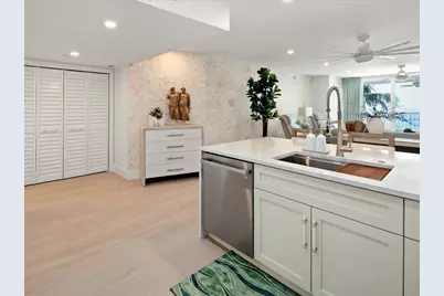 990 Cape Marco #307, Marco Island, FL 34145 - Photo 15