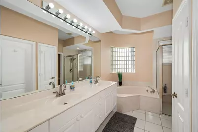 934 Marble Drive, Naples, FL 34104 - Photo 19