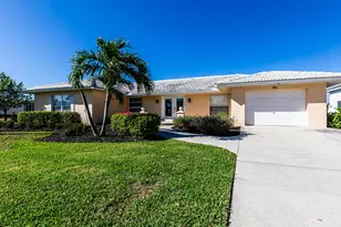 40 Buttercup Ct, Marco Island, FL 34145 - Photo 1
