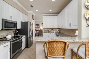 3989 Bishopwood Ct W, Naples, FL 34114 - Photo 13