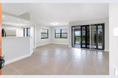 1508 Mainsail #16, Naples, FL 34114 - Photo 9