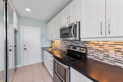 220 Seaview Court #305, Marco Island, FL 34145 - Photo 9