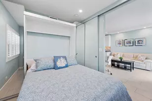 220 Seaview Ct, Marco Island, FL 34145 - Photo 17