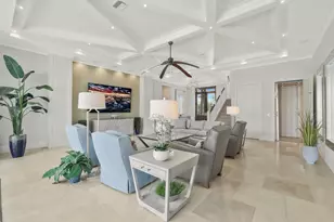 689 Pelican Ct, Marco Island, FL 34145 - Photo 7