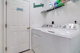 205 Sand Hill St, Marco Island, FL 34145 - Photo 33