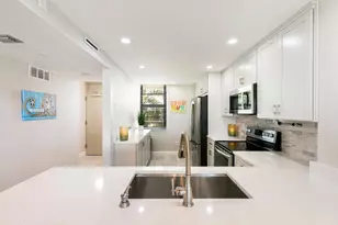 380 Seaview Ct, Marco Island, FL 34145 - Photo 15