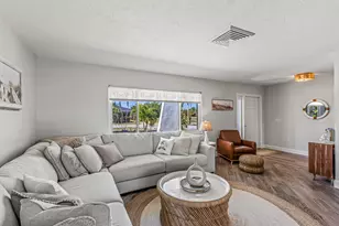 403 Grenada Ave, Naples, FL 34113 - Photo 7