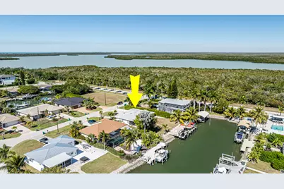 403 Grenada Avenue, Naples, FL 34113 - Photo 31