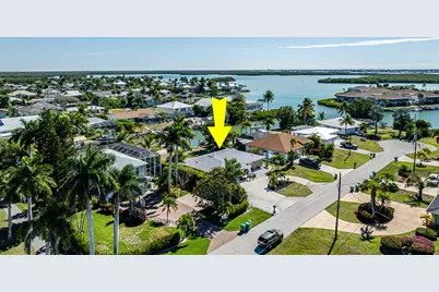 403 Grenada Avenue, Naples, FL 34113 - Photo 29