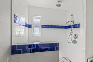 403 Grenada Ave, Naples, FL 34113 - Photo 11