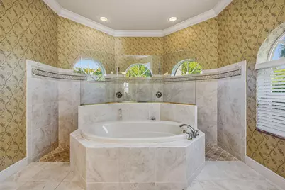 288 Bald Eagle Drive, Marco Island, FL 34145 - Photo 19