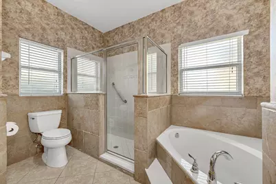 104 Glen Eagle Circle, Naples, FL 34104 - Photo 19