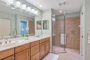 2012 Tarpon Bay Dr N, Naples, FL 34119 - Photo 15