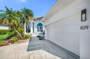 829 Bluebonnet Ct, Marco Island, FL 34145 - Photo 3