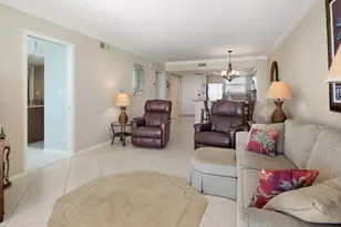 901 S Collier Ct, Marco Island, FL 34145 - Photo 9