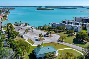 901 S Collier Ct, Marco Island, FL 34145 - Photo 29