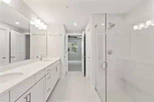 196 Indies Dr E, Naples, FL 34114 - Photo 21