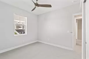 196 Indies Dr E, Naples, FL 34114 - Photo 27