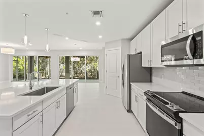 196 Indies Drive E #101, Naples, FL 34114 - Photo 7