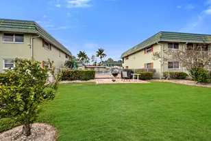 200 Valley Stream Dr, Naples, FL 34113 - Photo 35