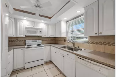 200 Valley Stream Drive #3 B, Naples, FL 34113 - Photo 3