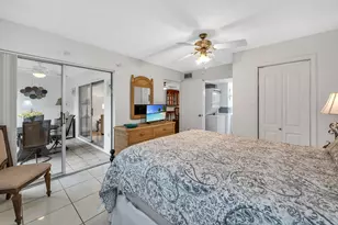 200 Valley Stream Dr, Naples, FL 34113 - Photo 17