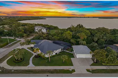 535 Inlet Drive, Marco Island, FL 34145 - Photo 47