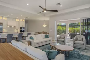 535 Inlet Dr, Marco Island, FL 34145 - Photo 3