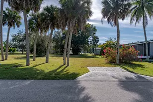 165 Riverwood Rd, Naples, FL 34114 - Photo 1