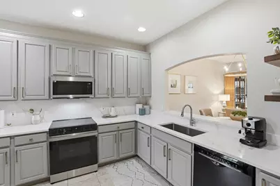 14282 Manchester Dr, Naples, FL 34114 - Photo 11