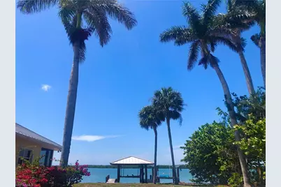 410 Cristobal Street, Naples, FL 34113 - Photo 47