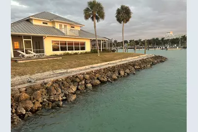 410 Cristobal Street, Naples, FL 34113 - Photo 7