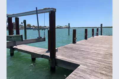 410 Cristobal Street, Naples, FL 34113 - Photo 101