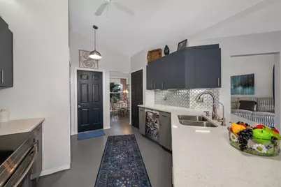 220 37th Avenue NE, Naples, FL 34120 - Photo 13