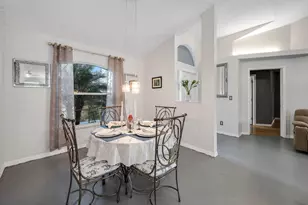 220 37th Ave NE, Naples, FL 34120 - Photo 17