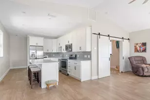 232 Harbor Pl N, Goodland, FL 34140 - Photo 9