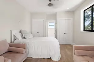 232 Harbor Pl N, Goodland, FL 34140 - Photo 13