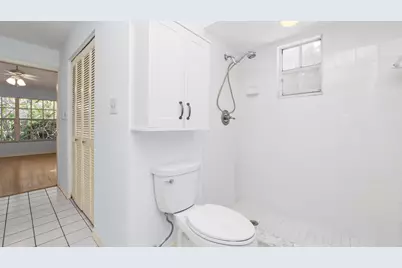 60 Brampton Ln, Naples, FL 34104 - Photo 25