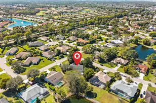 60 Brampton Ln, Naples, FL 34104 - Photo 47