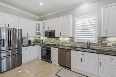 9057 Cherry Oaks #201, Naples, FL 34114 - Photo 3