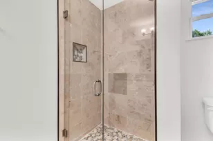 200 Cays Dr, Naples, FL 34114 - Photo 19