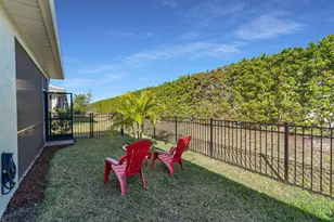 1035 Enbrook Loop, Naples, FL 34114 - Photo 23