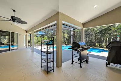 146 Muirfield Circle, Naples, FL 34113 - Photo 23