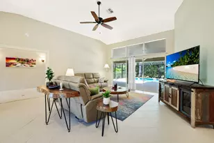 146 Muirfield Cir, Naples, FL 34113 - Photo 7