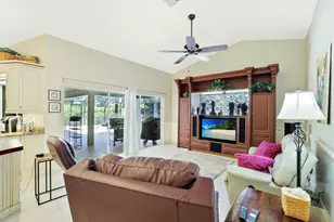 146 Muirfield Cir, Naples, FL 34113 - Photo 3