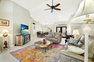 146 Muirfield Cir, Naples, FL 34113 - Photo 5