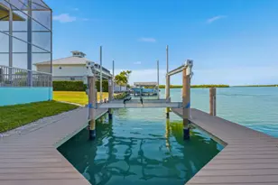 105 W Pago Pago Dr, Naples, FL 34113 - Photo 57